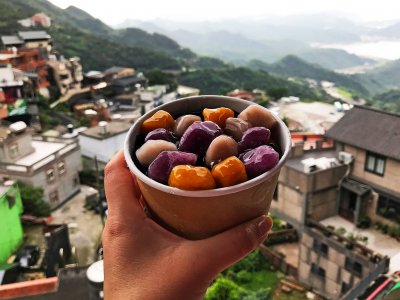 Try taro balls in Taiwan