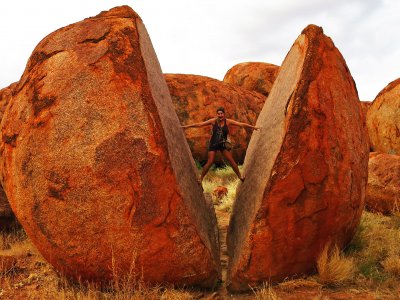 Take a pic inside the Devil's Marble in Darwin