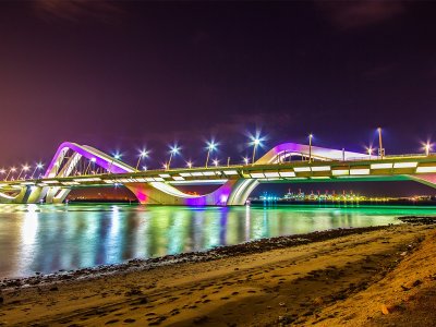 Drive over Sheikh Zayed Bridge in Abu Dhabi