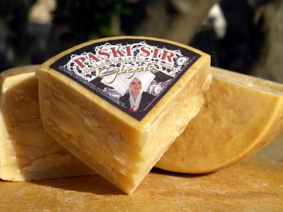 Try paški sir in Dubrovnik