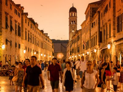 Walk along Stradun in Dubrovnik