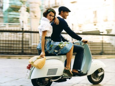 Drive Vespa - iconic italian scooter in Rome