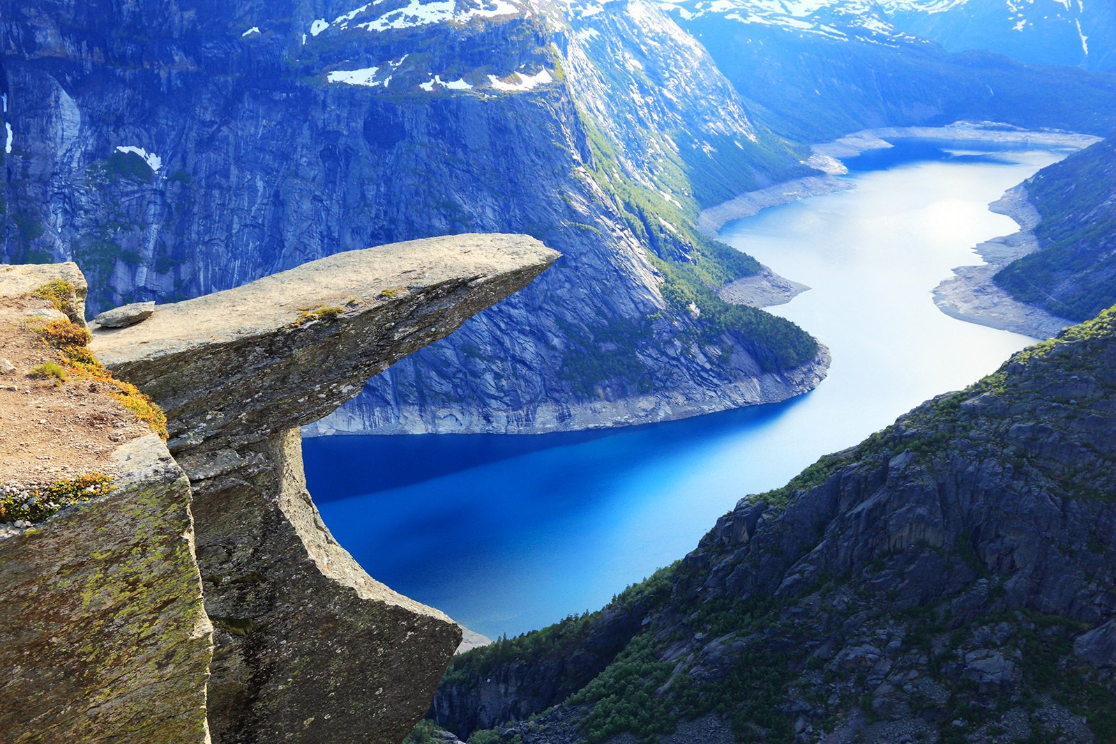 Is Trolltunga Worth It Jaw-dropping Pictures Of Trolltunga, Norway's ...