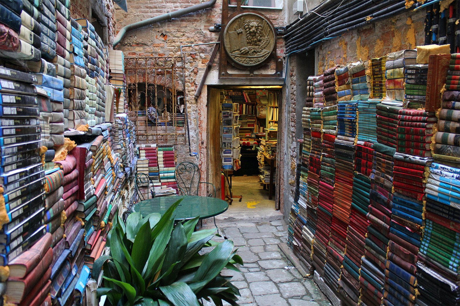 Libreria Acqua Alta, Venice