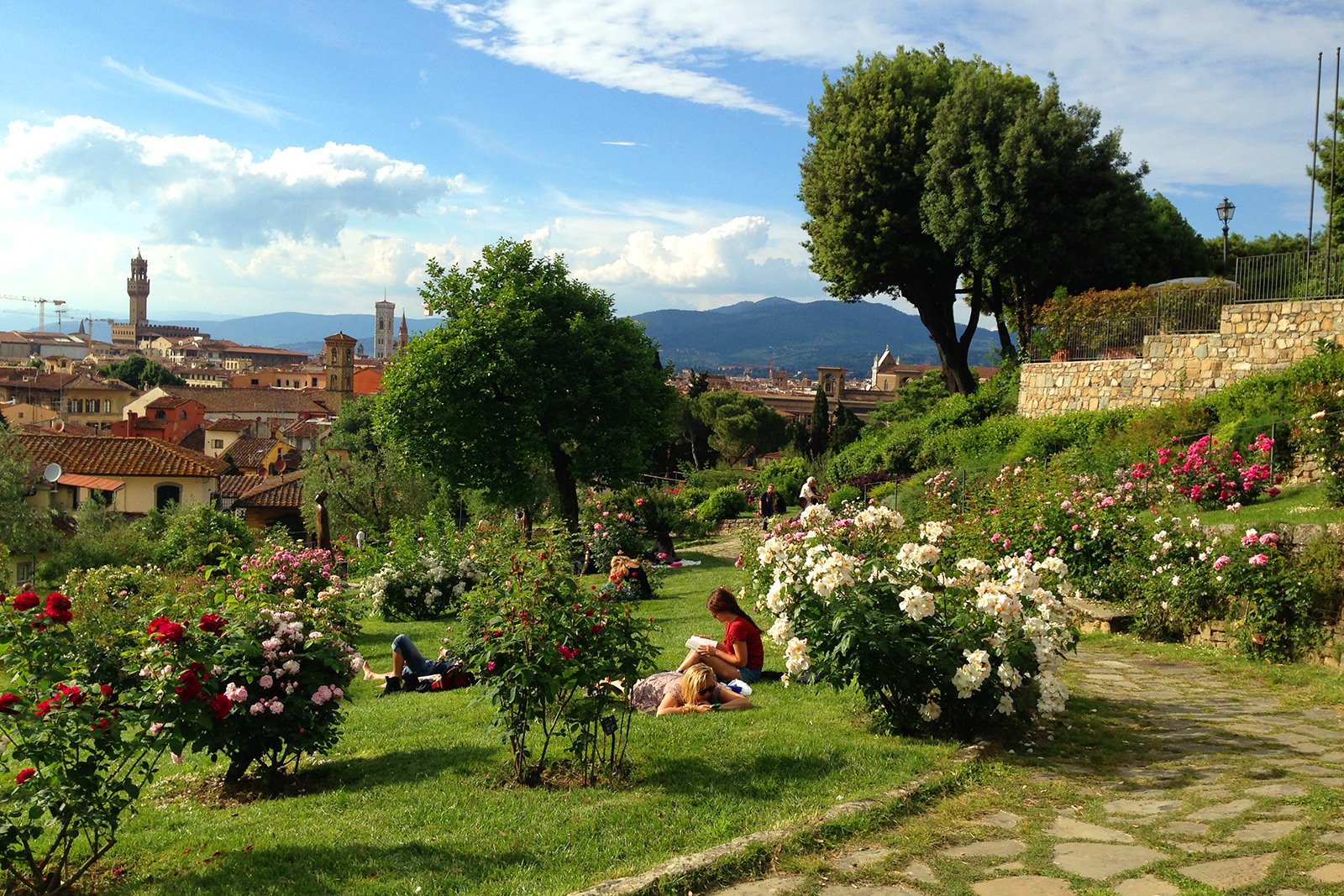 The Rose Garden, Florence