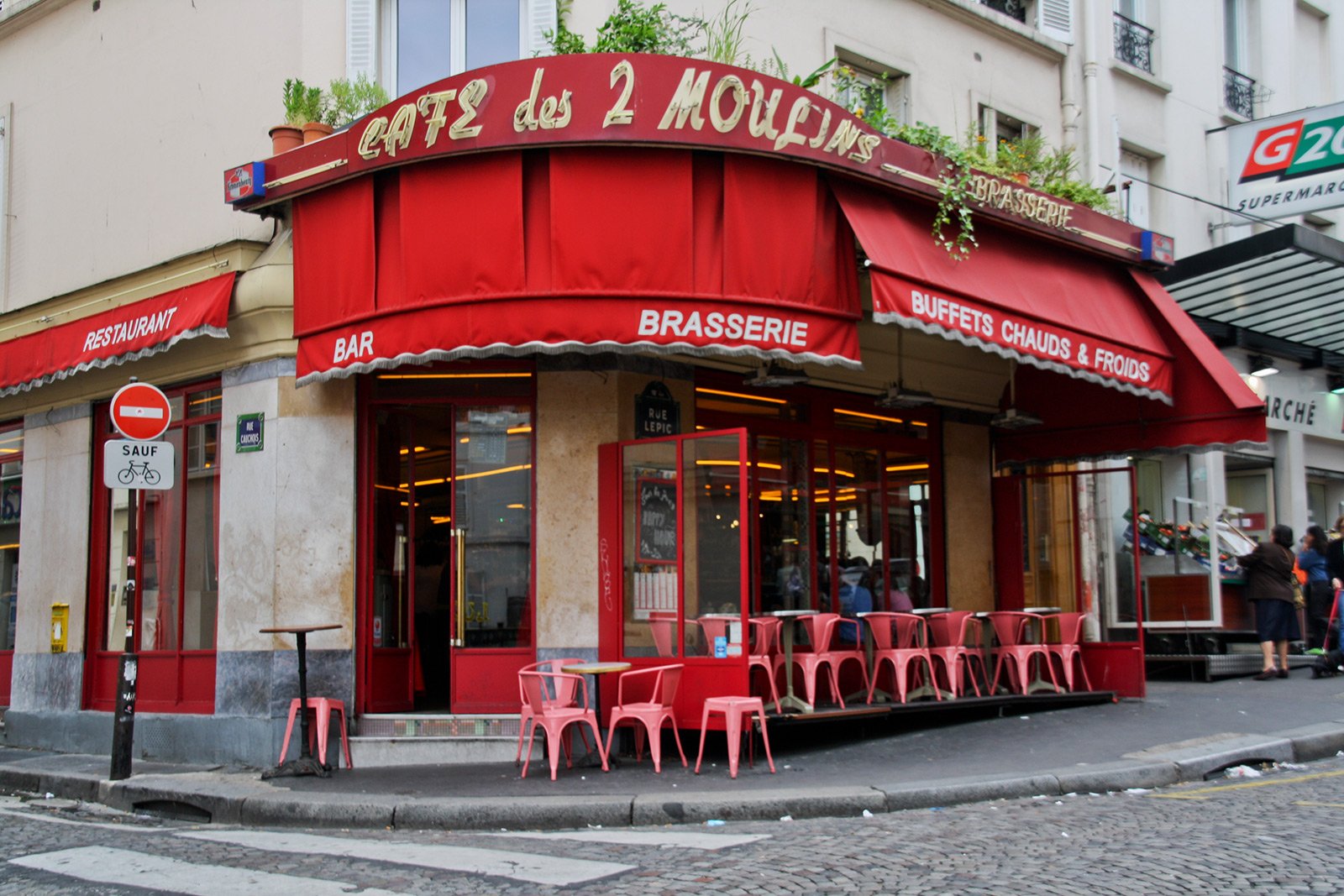 Cafe des Deux Moulins, Paris