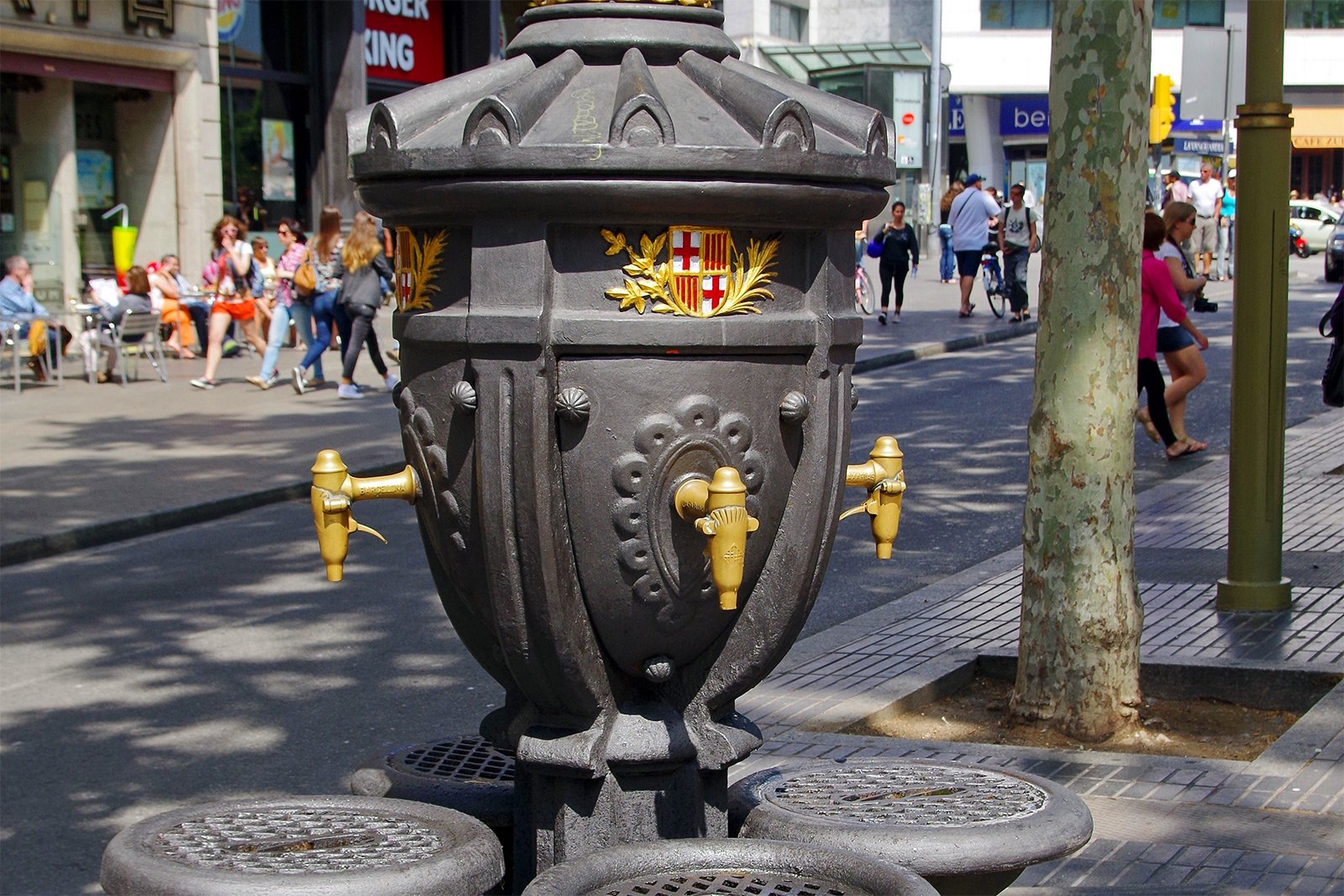 Canaletes Fountain, Barcelona