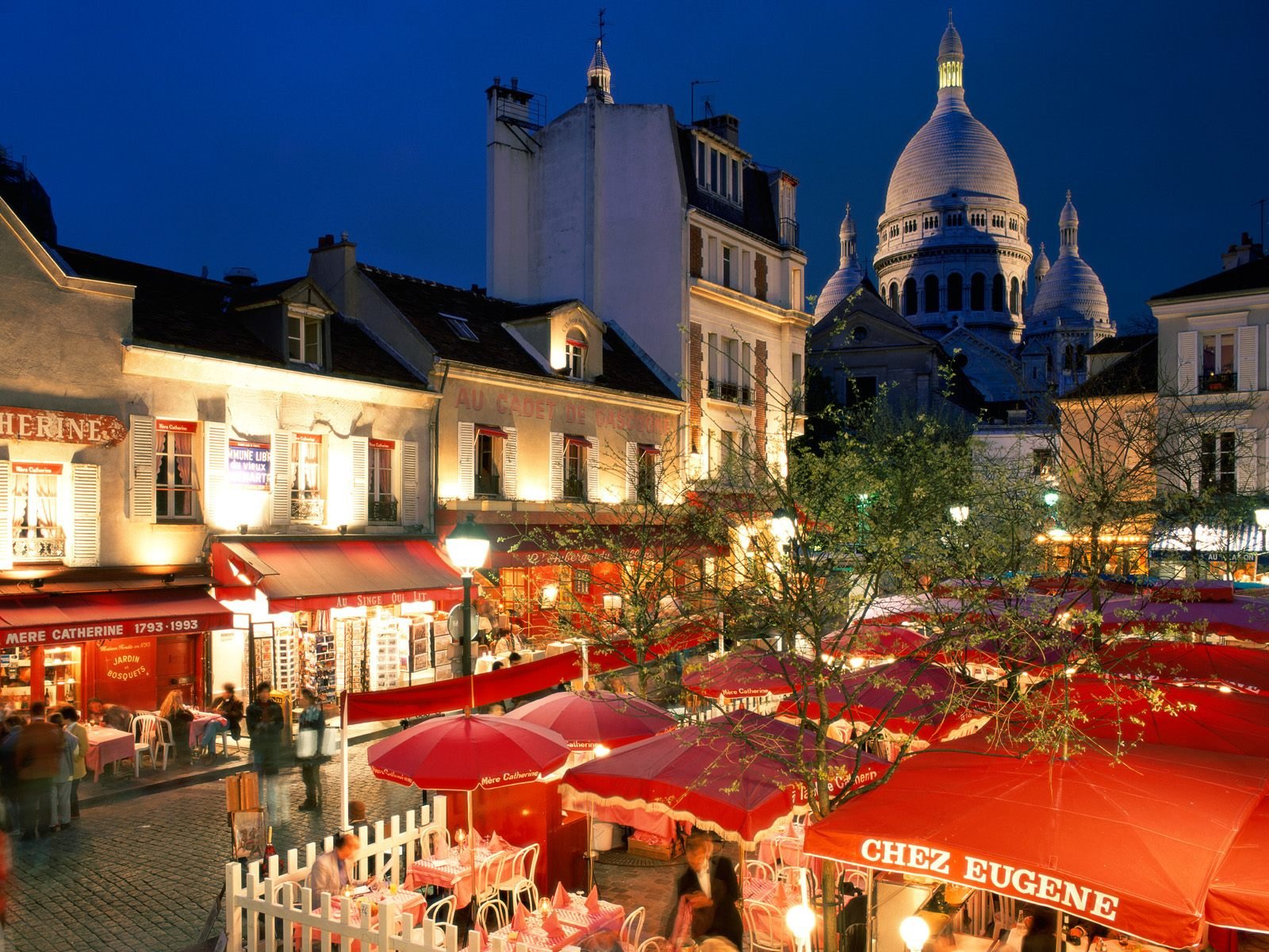 Tertre Square, Paris