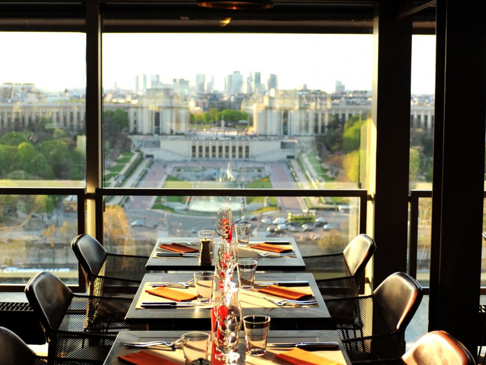 paris 58 tour eiffel restaurant