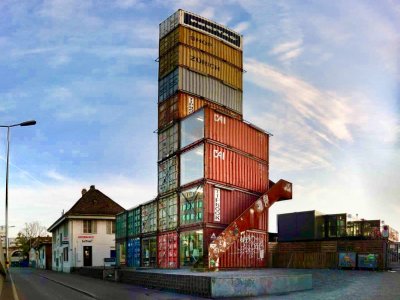 Freitag tower