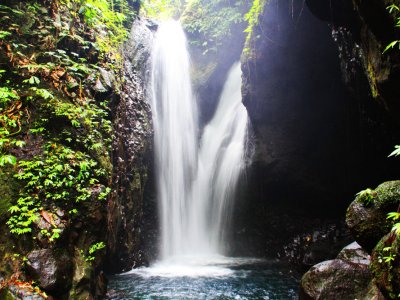 Gitgit Waterfall