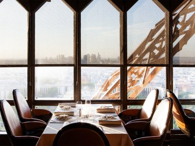 Jules Verne restaurant in Paris